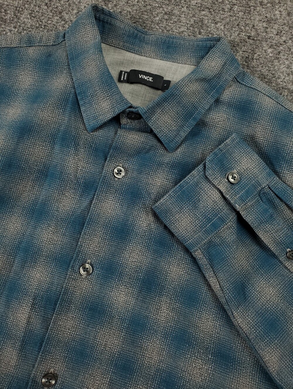 Vince Flannel Button Up Shirt Large Teal Gray Shadow Plaid Lumberjack Casual